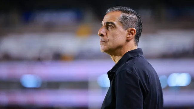 Renato Paiva sufrió la derrota pero recibió buenas noticias de mercado [Getty Images]