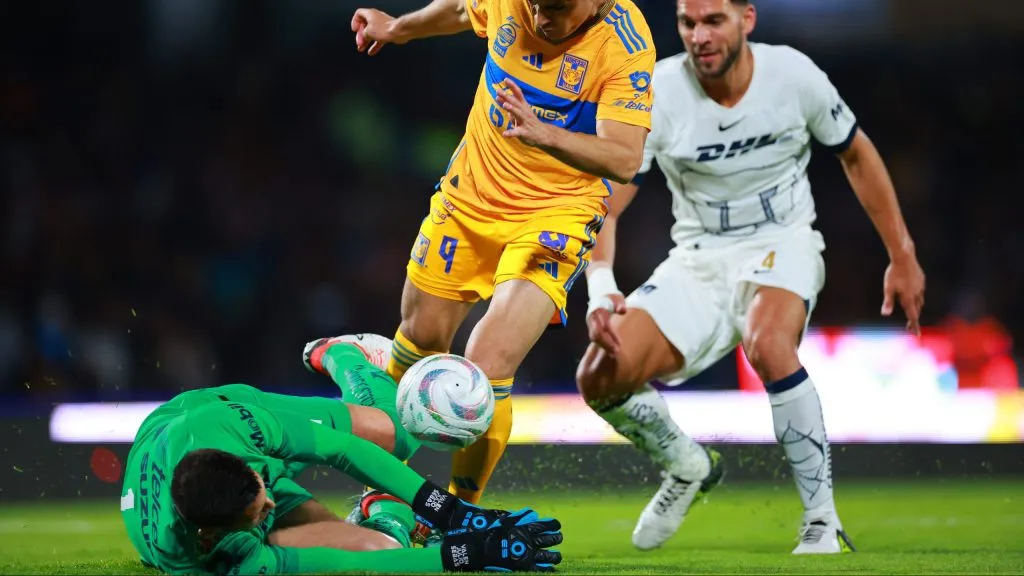 Julio González vs. Tigres, otro de los ‘contendientes’ por el título [Getty Images]