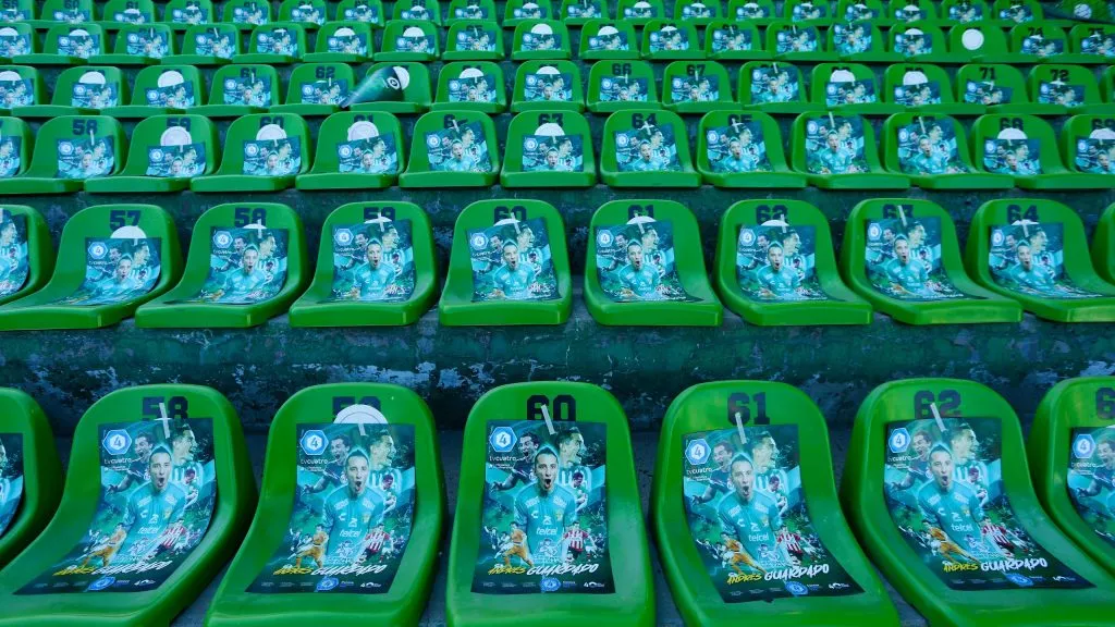 El recibimiento del estadio para Andrés Guardado [Getty Images]