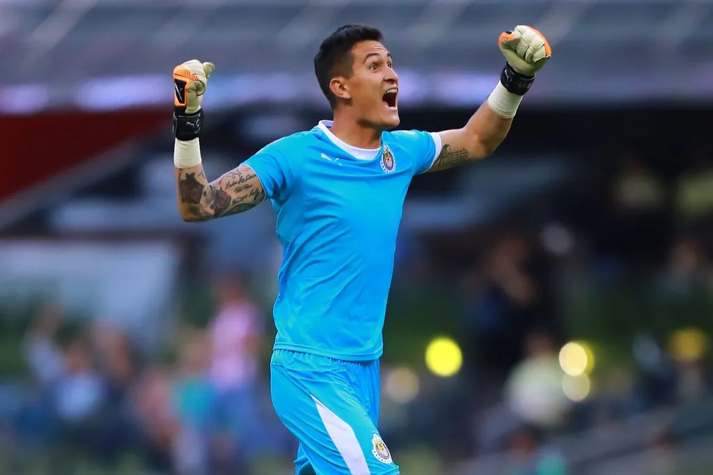 Un paso desacertado de Raúl Gudiño (Getty Images)