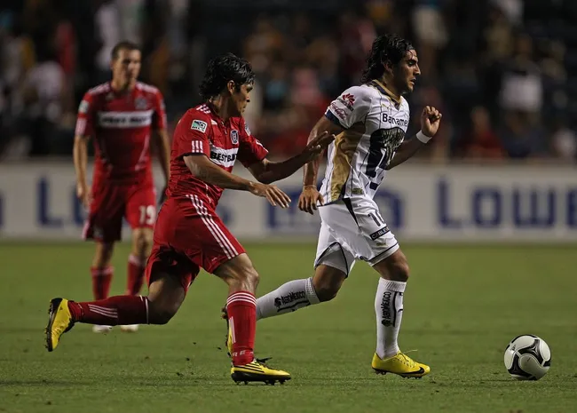 Bravo en su paso por Pumas (Getty Images).