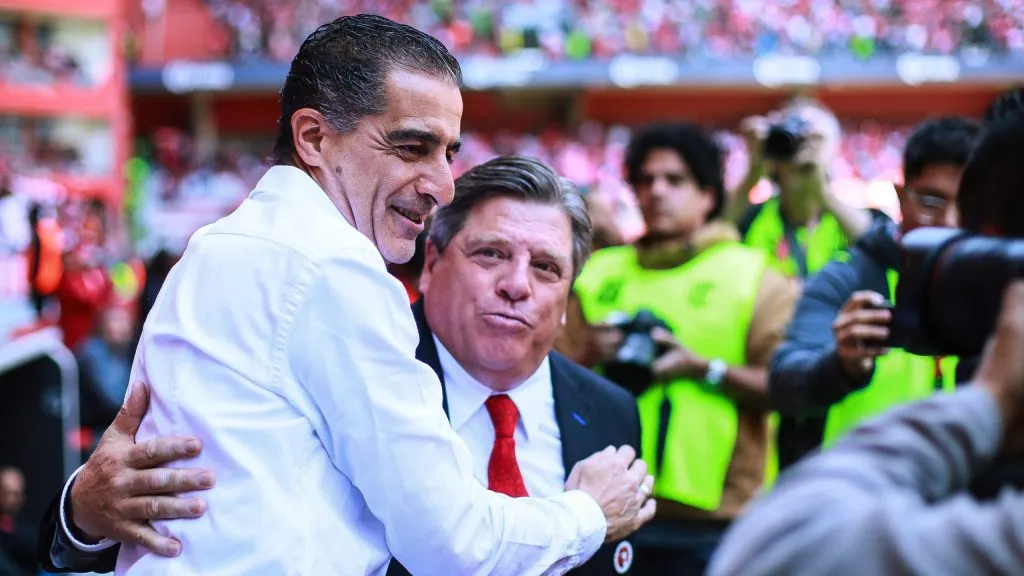 Renato Paiva le ganó el duelo a Miguel Herrera en Toluca-Tijuana [Foto: Getty]