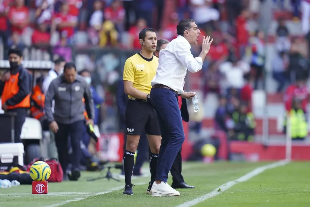 “Mejoramos un poco, pero no somos consistentes”, Renato Paiva (Imago)