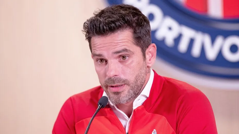 Fernando Gago logró un importante triunfo ante Pumas UNAM [Foto: prensa Chivas]