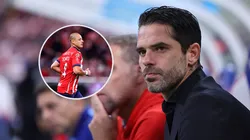 Fernando Gago platicó sobre la situación de 'Chicharito'.