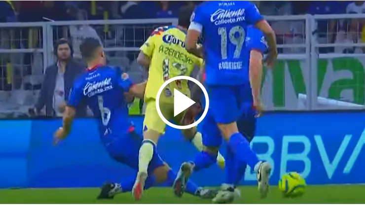 Polémica en el América vs. Cruz Azul: el penal no cobrado que reclamó todo el Azteca