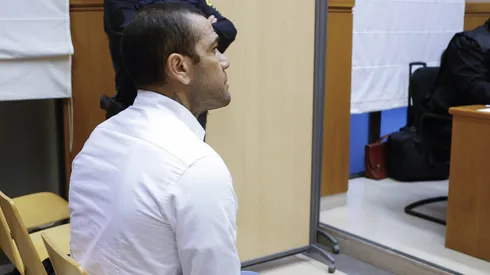 Dani Alves fue condenado a cuatro años y medio en presión