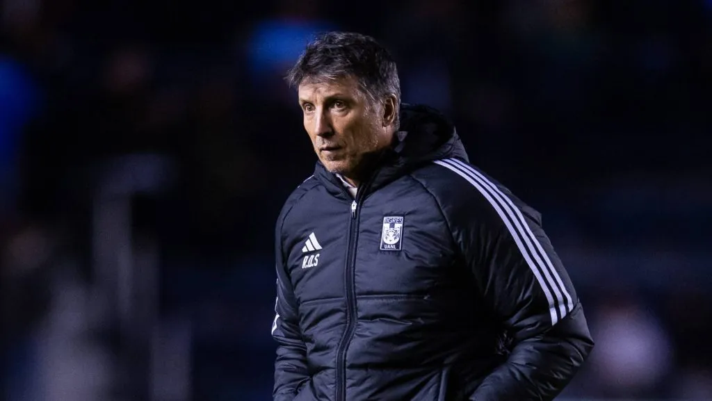 Robert Siboldi se perderá los próximos partidos de Tigres por sanción (IMAGO)