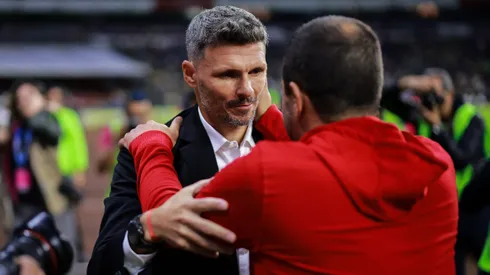 Fernando Ortiz y André Jardine, DTs de Rayados y América.