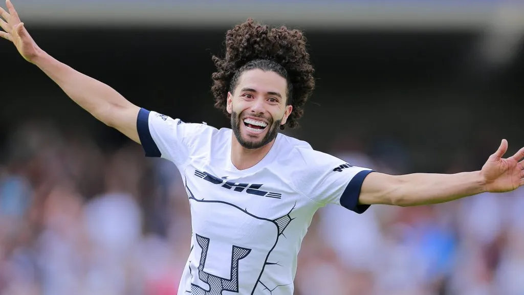 Chino Huerta podría estar disponible para el duelo contra Santos Laguna