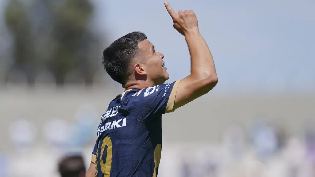 Debut soñado para Alí Ávila, dos goles en su primer partido con Pumas UNAM