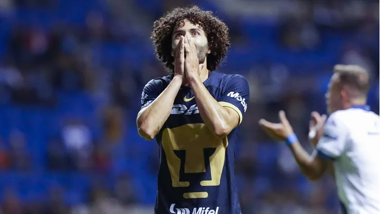 Incertidumbre en Pumas UNAM por la ausencia de César Huerta en el entrenamiento