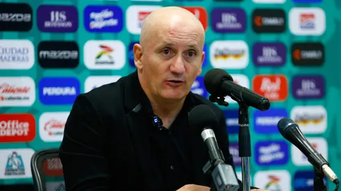 Pablo Repetto, ¿en la cuerda floja en Santos Laguna?