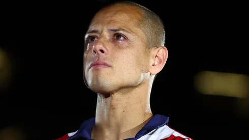Amaury Vergara presiona a Chicharito en su regreso a Chivas