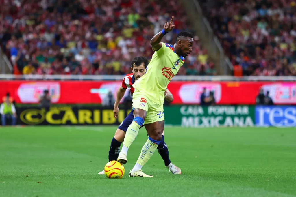 Julián Quiñones es una de las figuras de América (Imago7)