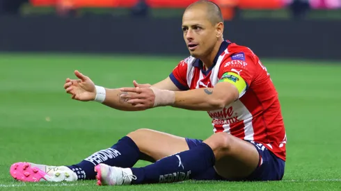 Chicharito es baja en Chivas para el duelo contra Monterrey