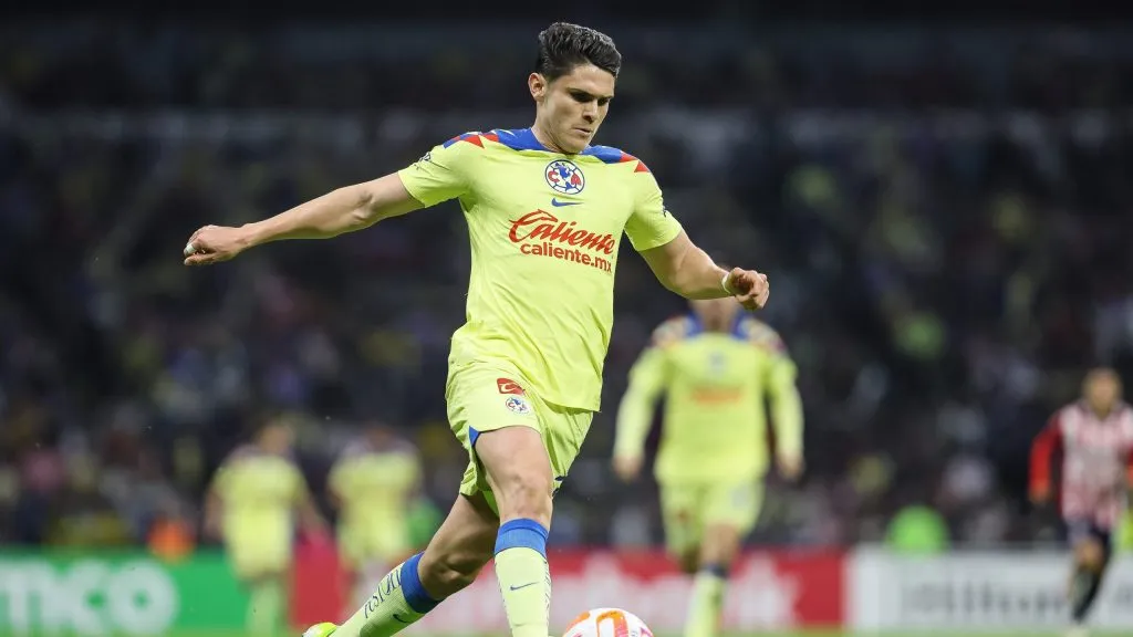 Israel Reyes ya está a las órdenes y puede sumar minutos ante San Luis [Foto: Getty]