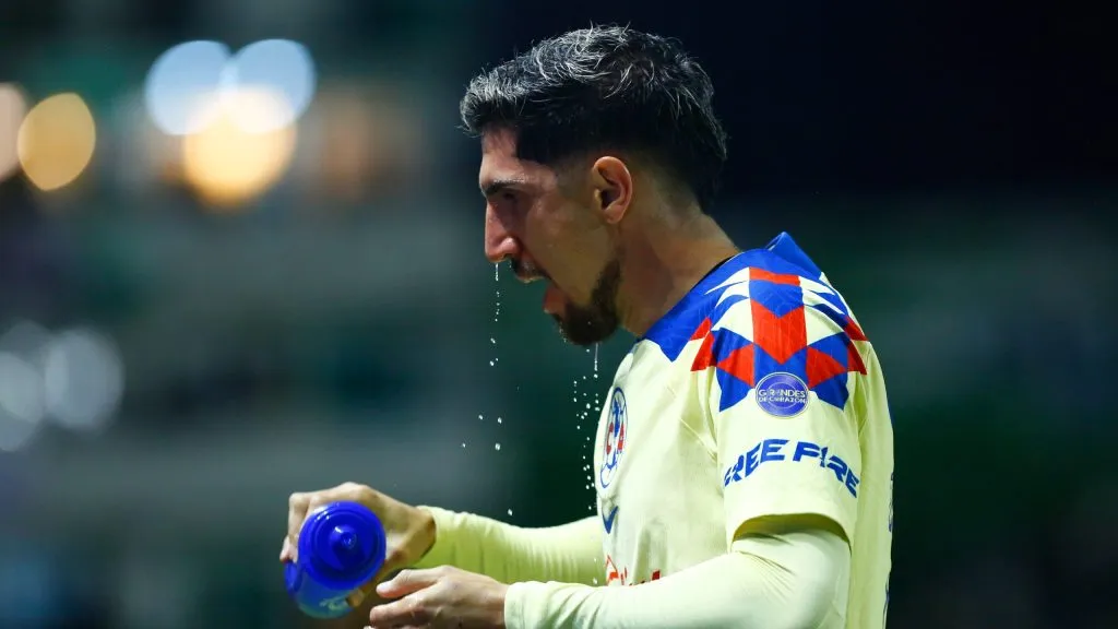Diego Valdés dejó atrás la molestia muscular y puede jugar ante San Luis [Foto: Getty]