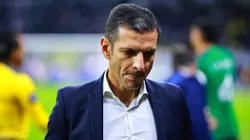 Jaime Lozano, cuestionado por propios y extraños.