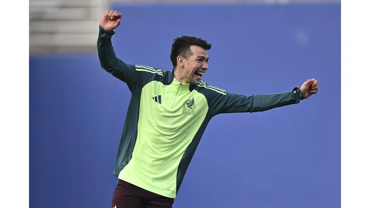 Hirving Lozano se hace un guiño al Guadalajara