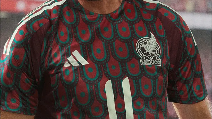 El 'Tri' estrena particular playera en la final.