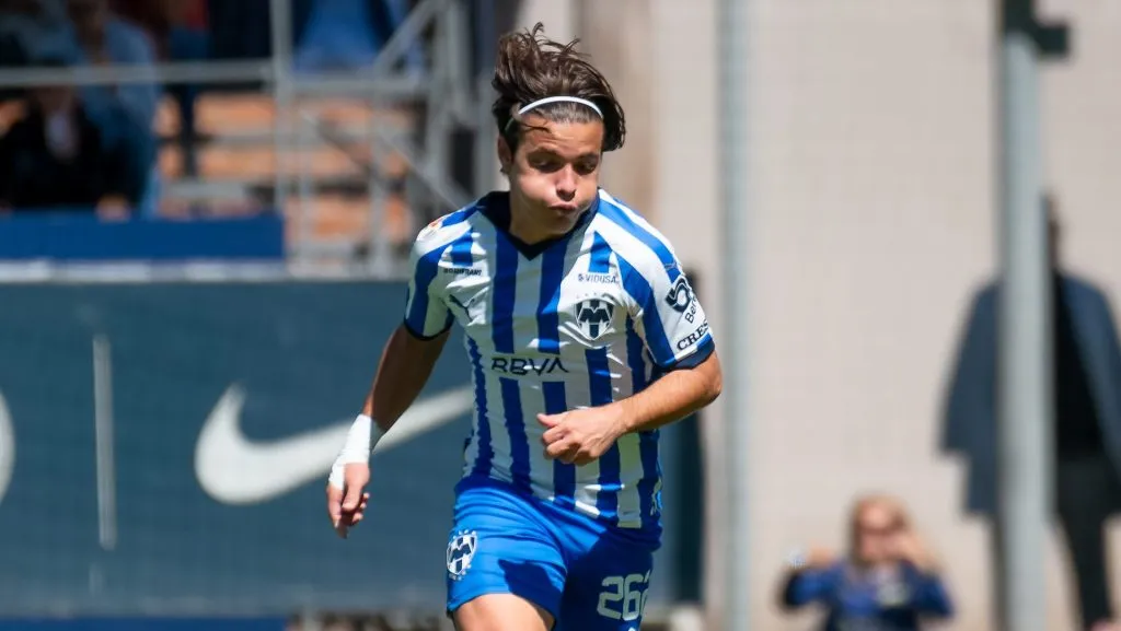 Luka Ayala hizo su debut con Rayados y despertó la polémica en Tigres (Imago7)