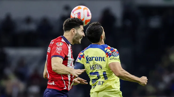 Chivas y América chocan por la J12 de la Liga MX.
