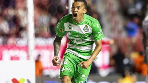 Ronaldo Prieto le dio el empate agónico a Santos Laguna