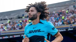 El "Chino" Huerta es seguido por un grande de Europa y podría irse de Pumas