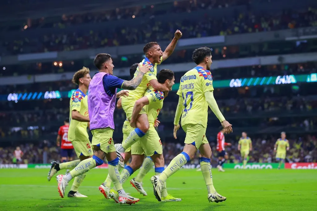 El América define la llave con New England en el Azteca