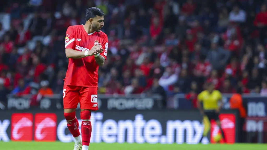 No pudo ser para Alexis Vega: Lozano lo incluyó en los 60, pero no en los 23 [Foto: Getty]