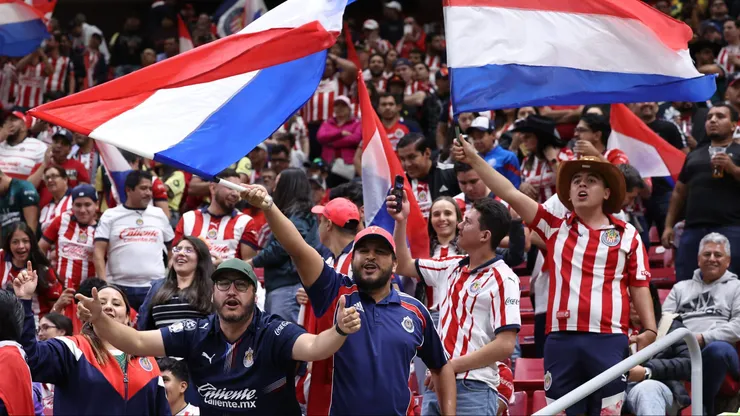 La afición de Chivas, que copó en la ida, esta vez no acompañó.