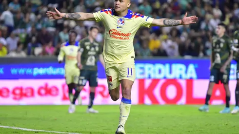 Jonathan Rodríguez está a detalles de irse del América
