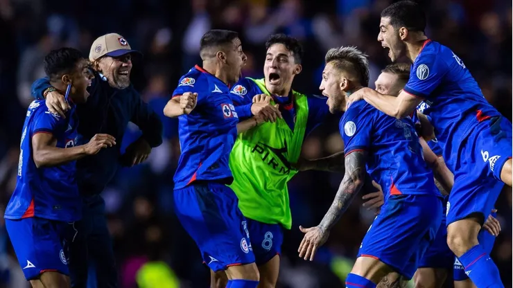 Anselmi sonríe: la ventaja que tiene Cruz Azul sobre sus rivales en el Clausura 2024