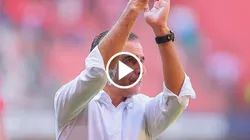 Renato Paiva y un lindo momento con los aficionados.