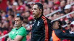 "Te condiciona...": el contundente análisis del auxiliar de Tigres tras la derrota ante Toluca