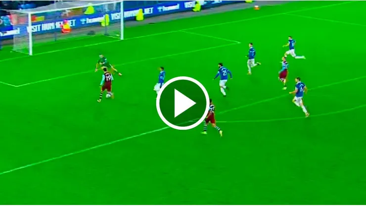 El golazo de Édson Álvarez en la Premier League