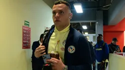 Jonathan Rodríguez no viaja a Guadalajara y hay dudas sobre su futuro