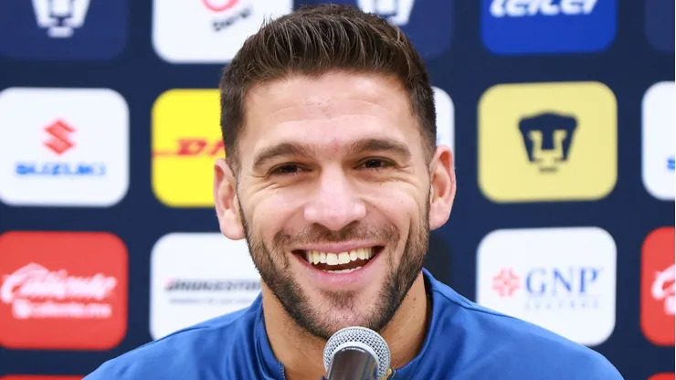 Lisandro Magallán se queda en Pumas