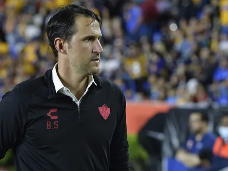 ¡Se confirmó! Atlas definió el futuro de su DT Beñat San José