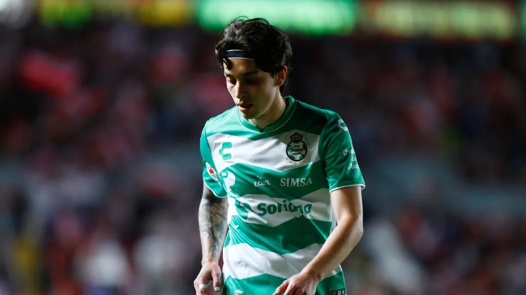 Jordan Carrillo, una fija en la alineación de Santos [Foto: Getty]