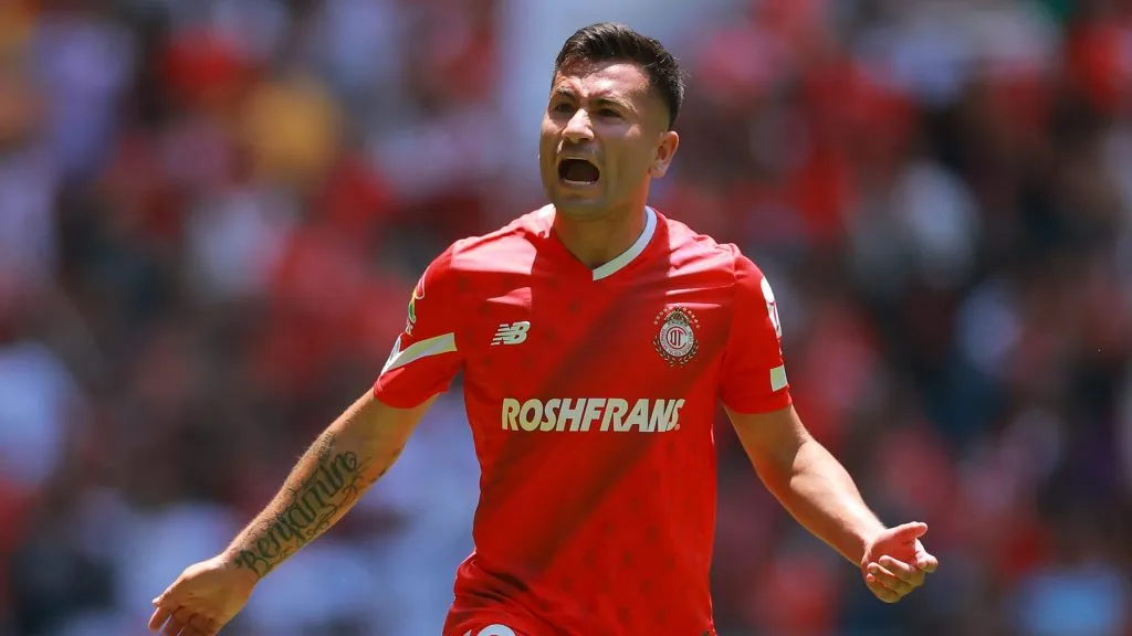 Jean Meneses no jugará en Santos Laguna salvo que paguen una fortuna [Foto: Getty]