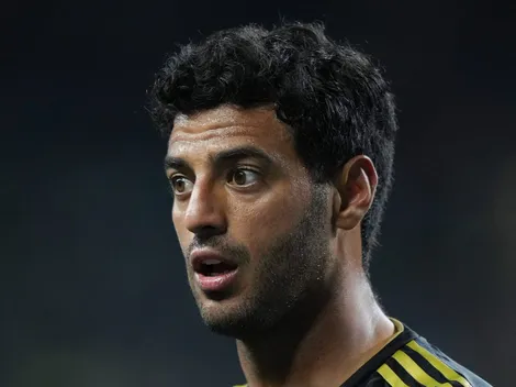 ¿La bomba del mercado? Desde la Liga MX buscan a Carlos Vela