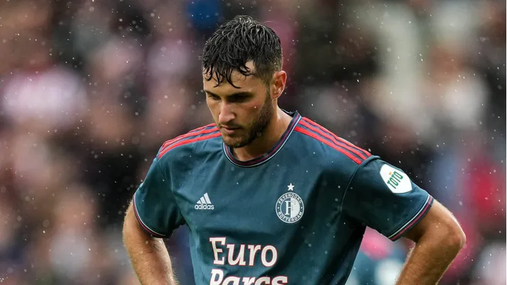 Santi Giménez con el Feyenoord