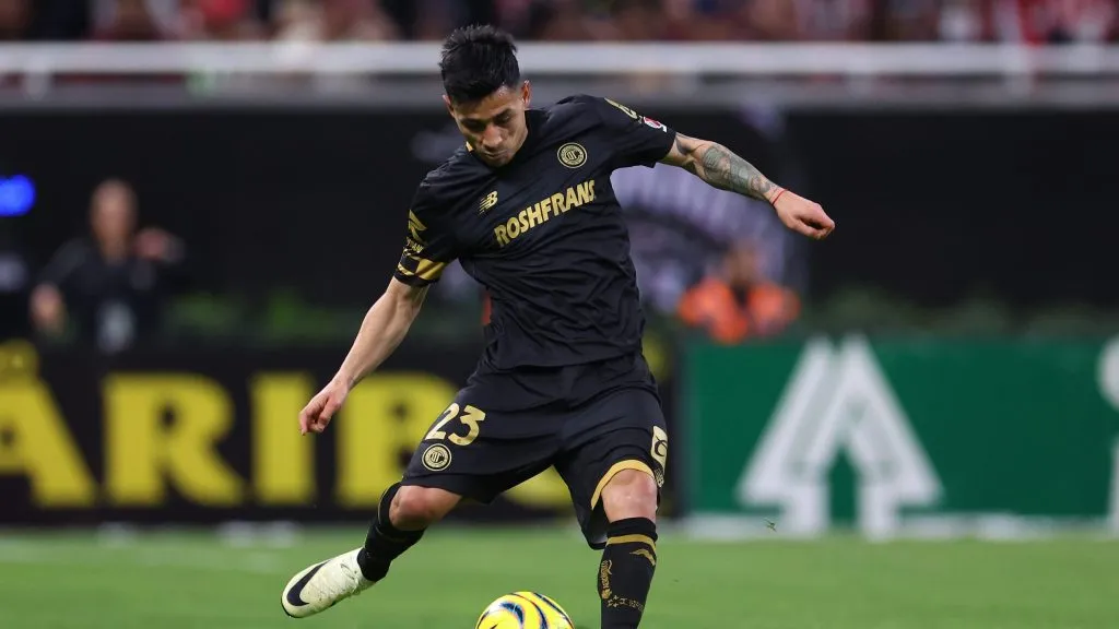 Claudio Baeza, el primer jugador que debe renovar Toluca [Foto: Getty]