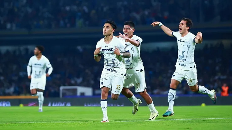 Leo Suárez fue el héroe de Pumas en el clásico capitalino
