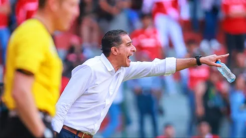 Renato, exigente con la dirigencia para seguir compitiendo.