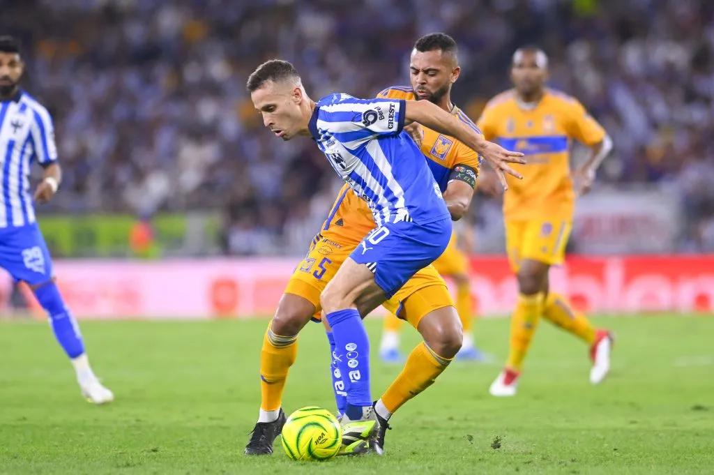 Sergio Canales fue una de las figuras del Clásico Regio (Imago7)