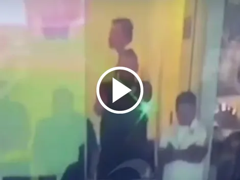 [VIDEO] Polémico: Nahuel Guzmán apuntó a Esteban Andrada con un láser en pleno Rayados-Tigres