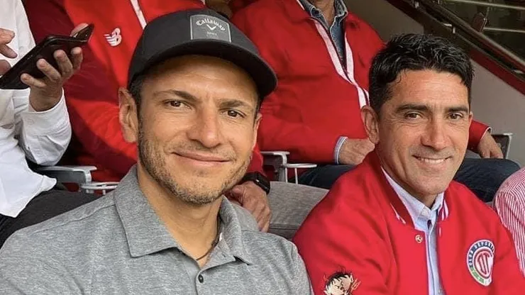 Jaime Lozano, en las gradas del Estadio Nemesio Díez.